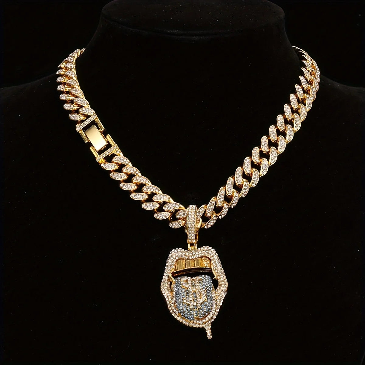 VVS Style Iced Dollar Mouth Pendant Chain